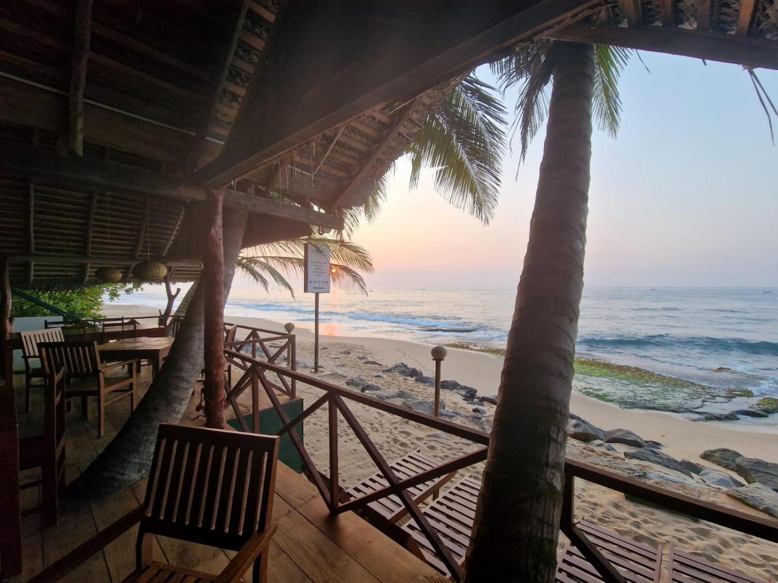 Panorama Beach Hotel 坦加拉 外观 照片