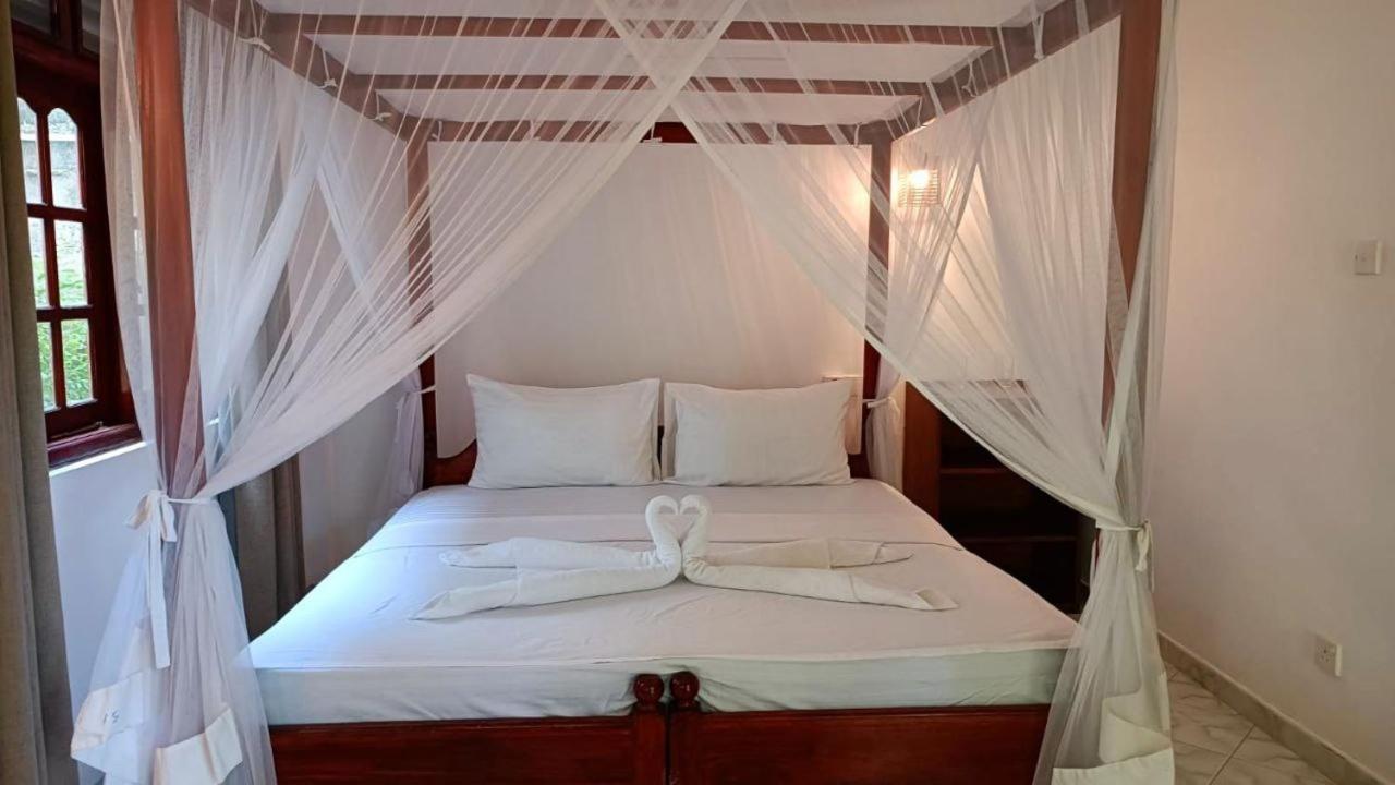 Panorama Beach Hotel 坦加拉 外观 照片
