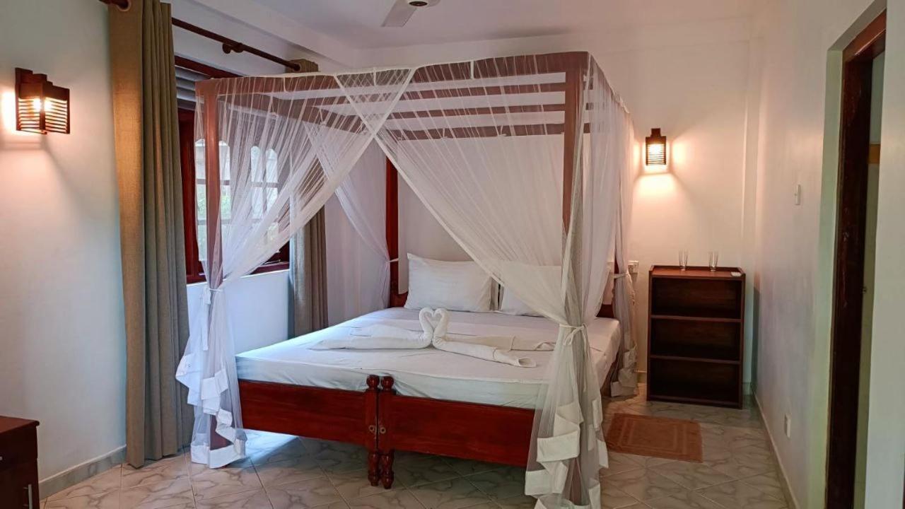 Panorama Beach Hotel 坦加拉 外观 照片